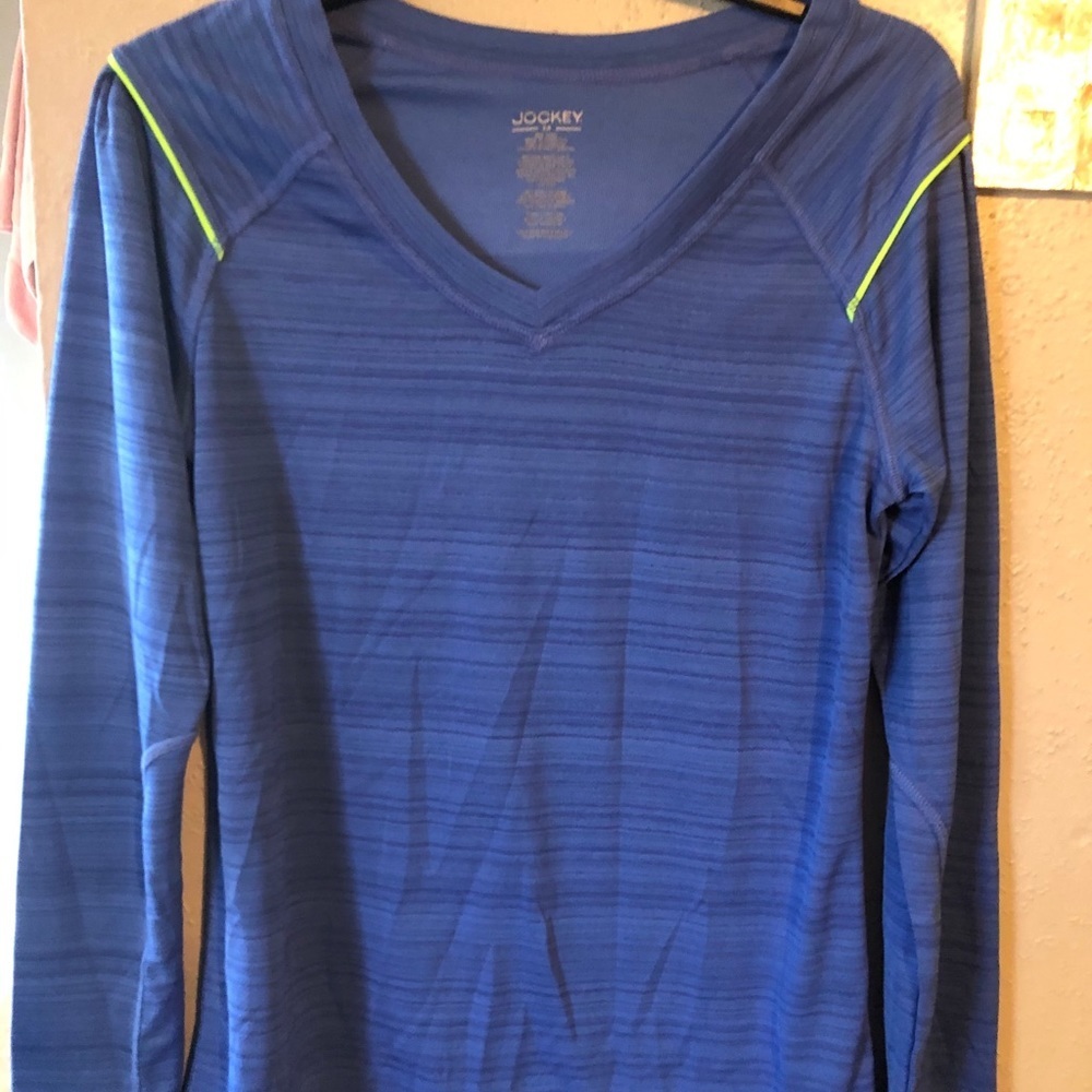 Jockey long sleeve athletic top size medium